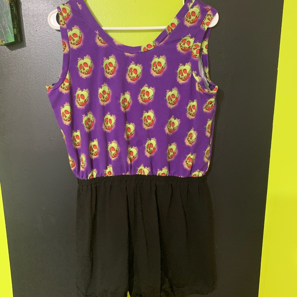 🦄 50% discount Vilains disney jumpsuit hand made